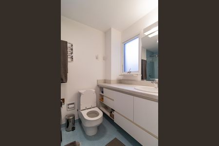 Apartamento à venda com 130m², 2 quartos e 2 vagasBanheiro da Suíte