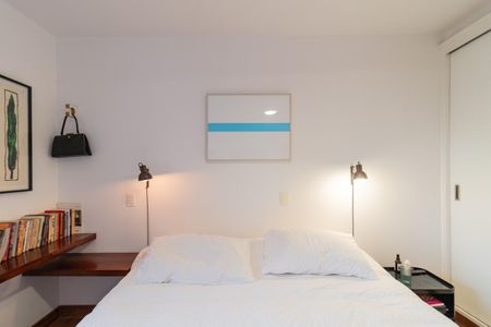 Apartamento à venda com 130m², 2 quartos e 2 vagasSuíte