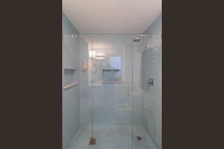 Apartamento à venda com 130m², 2 quartos e 2 vagasBanheiro da Suíte