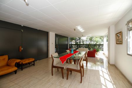 Apartamento para alugar com 120m², 3 quartos e 1 vagaÁrea Comum - Salão de Festas