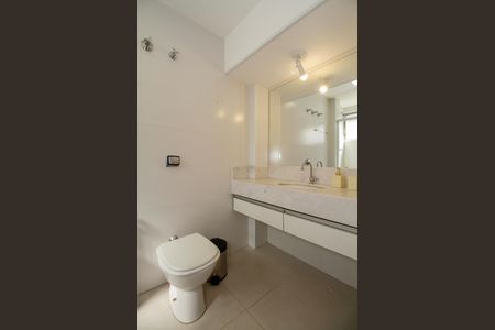 Apartamento para alugar com 120m², 3 quartos e 1 vagaBanheiro da Suíte