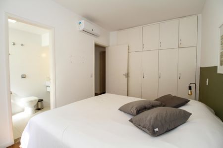 Apartamento para alugar com 120m², 3 quartos e 1 vagaSuíte