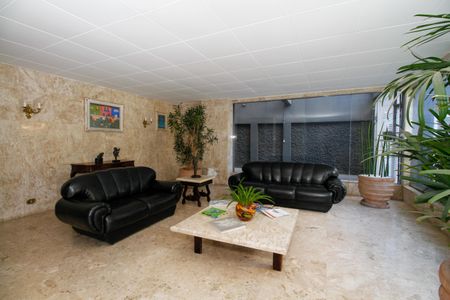 Apartamento para alugar com 120m², 3 quartos e 1 vagaHall Social