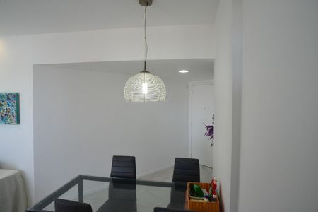 Sala de apartamento para alugar com 1 quarto, 50m² em Barra da Tijuca, Rio de Janeiro