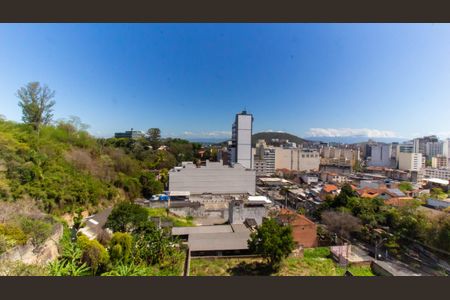 Apartamento à venda com 81m², 4 quartos e sem vaga