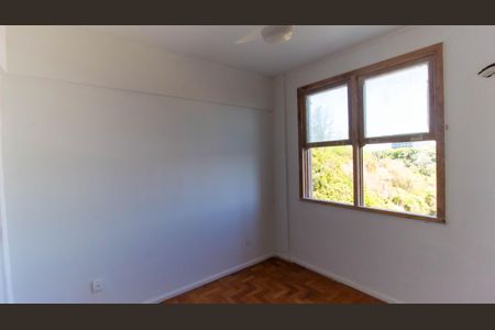 Apartamento à venda com 81m², 4 quartos e sem vaga