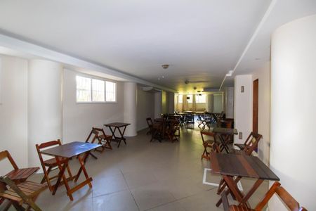 Apartamento à venda com 81m², 4 quartos e sem vaga