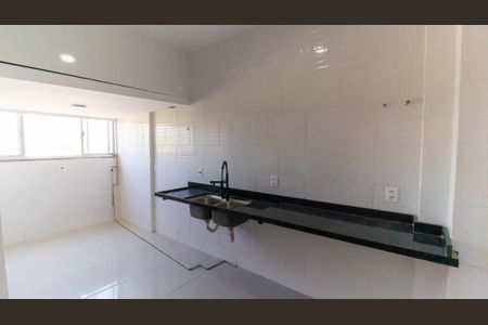 Apartamento à venda com 81m², 4 quartos e sem vaga