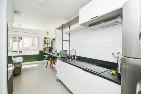 Cozinha de kitnet/studio para alugar com 1 quarto, 26m² em Partenon, Porto Alegre
