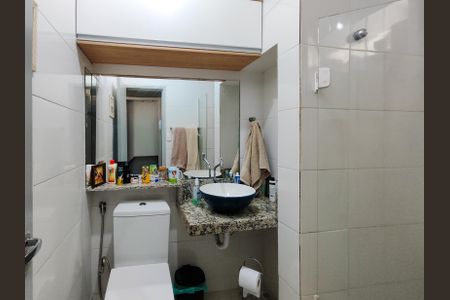 Apartamento à venda com 50m², 2 quartos e 1 vagaBanheiro Corredor
