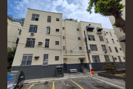Apartamento à venda com 50m², 2 quartos e 1 vagaFachada e portaria