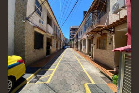 Casa à venda com 70m², 2 quartos e 1 vagaGaragem