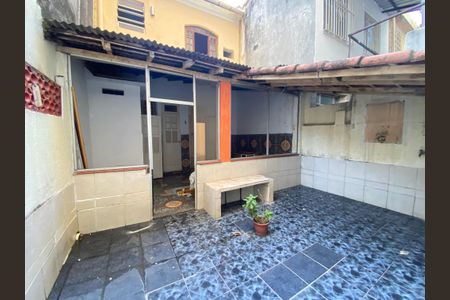 Casa à venda com 70m², 2 quartos e 1 vagaVaranda