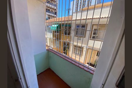 Casa à venda com 70m², 2 quartos e 1 vagaVaranda quarto 2