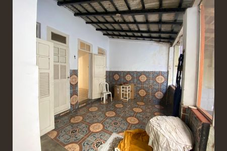 Casa à venda com 70m², 2 quartos e 1 vagaÁrea de Serviço