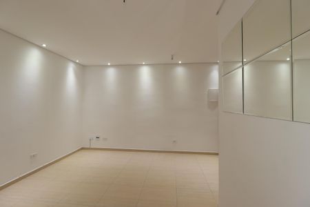 Sala de apartamento para alugar com 2 quartos, 50m² em Jardim Ocara, Santo André