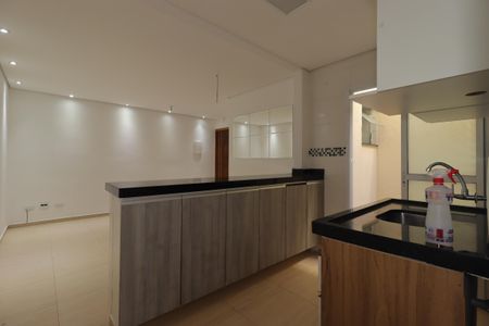 Cozinha de apartamento à venda com 2 quartos, 50m² em Jardim Ocara, Santo André