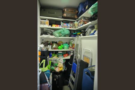 Apartamento à venda com 190m², 3 quartos e 3 vagasDespensa 