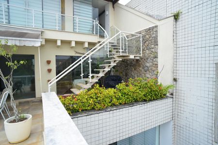 Apartamento para alugar com 350m², 3 quartos e 2 vagasVaranda