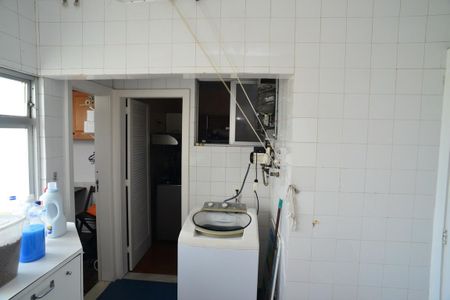 Apartamento para alugar com 350m², 3 quartos e 2 vagasÁrea de Serviço