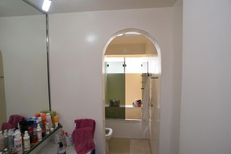 Apartamento para alugar com 350m², 3 quartos e 2 vagasBanheiro