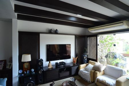 Apartamento para alugar com 350m², 3 quartos e 2 vagasSala