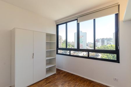 Quarto de apartamento para alugar com 1 quarto, 46m² em República, São Paulo