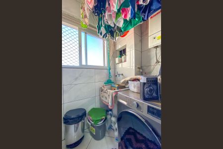 Apartamento à venda com 75m², 2 quartos e 2 vagas Apartamento à venda com 75m², 2 quartos e 2 vagasÁrea de Serviço