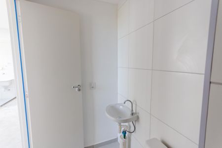 Apartamento à venda com 38m², 2 quartos e sem vagaBanheiro 