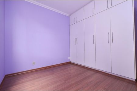 Apartamento à venda com 90m², 3 quartos e 1 vaga Apartamento à venda com 90m², 3 quartos e 1 vagaQuarto 2