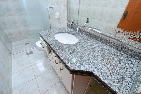 Apartamento à venda com 90m², 3 quartos e 1 vaga Apartamento à venda com 90m², 3 quartos e 1 vagaBanheiro Social