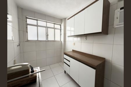 Apartamento à venda com 49m², 2 quartos e 1 vaga Apartamento à venda com 49m², 2 quartos e 1 vagaCozinha