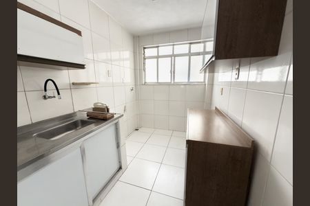 Apartamento à venda com 49m², 2 quartos e 1 vaga Apartamento à venda com 49m², 2 quartos e 1 vagaCozinha