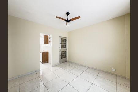 Apartamento à venda com 49m², 2 quartos e 1 vaga Apartamento à venda com 49m², 2 quartos e 1 vagaSala