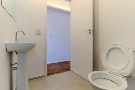 Apartamento para alugar com 40m², 1 quarto e sem vaga Apartamento para alugar com 40m², 1 quarto e sem vagaBanheiro