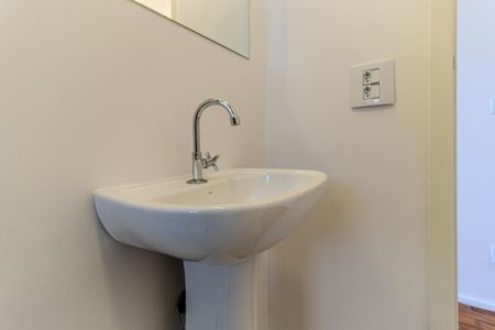 Apartamento para alugar com 40m², 1 quarto e sem vaga Apartamento para alugar com 40m², 1 quarto e sem vagaBanheiro