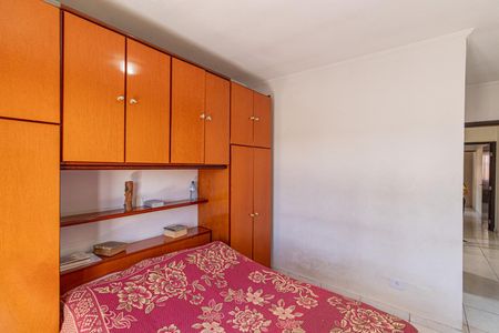 Casa à venda com 118m², 3 quartos e 2 vagasSuíte 2