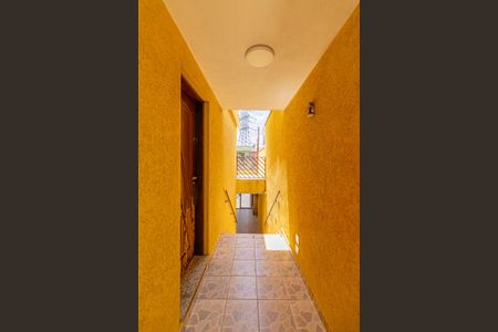 Casa à venda com 118m², 3 quartos e 2 vagasCorredor