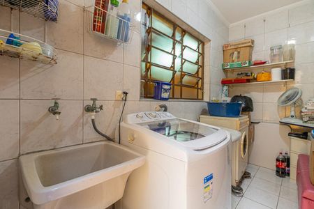 Casa à venda com 118m², 3 quartos e 2 vagasÁrea de Serviço