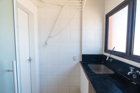 Apartamento para alugar com 243m², 3 quartos e 3 vagasÁrea de Serviço