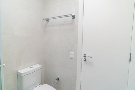 Apartamento para alugar com 243m², 3 quartos e 3 vagasBanheiro da Suíte 2