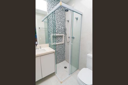 Apartamento para alugar com 243m², 3 quartos e 3 vagasBanheiro da Suíte 2 Detalhe