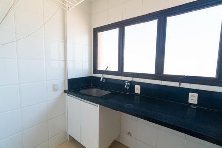 Apartamento para alugar com 243m², 3 quartos e 3 vagasÁrea de Serviço
