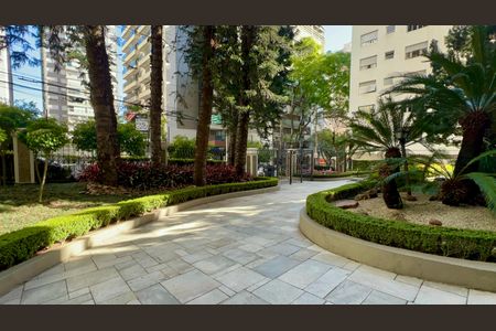 Apartamento à venda com 168m², 4 quartos e 1 vaga Apartamento à venda com 168m², 4 quartos e 1 vagaEntrada