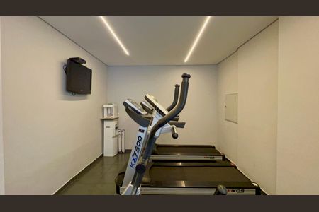 Apartamento à venda com 168m², 4 quartos e 1 vaga Apartamento à venda com 168m², 4 quartos e 1 vagaAcademia