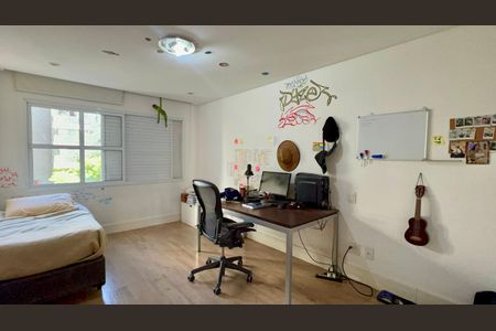 Apartamento à venda com 168m², 4 quartos e 1 vaga Apartamento à venda com 168m², 4 quartos e 1 vagaQuarto 1