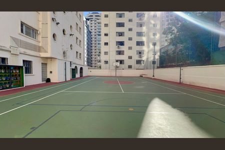 Apartamento à venda com 168m², 4 quartos e 1 vaga Apartamento à venda com 168m², 4 quartos e 1 vagaQuadra