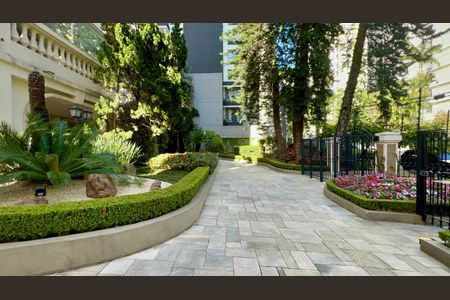 Apartamento à venda com 168m², 4 quartos e 1 vaga Apartamento à venda com 168m², 4 quartos e 1 vagaEntrada