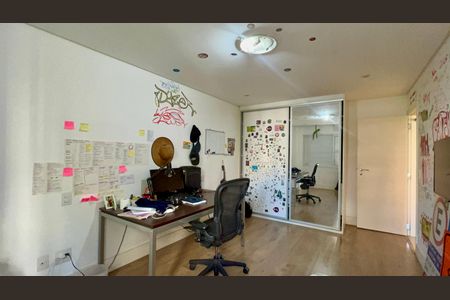 Apartamento à venda com 168m², 4 quartos e 1 vaga Apartamento à venda com 168m², 4 quartos e 1 vagaQuarto 1