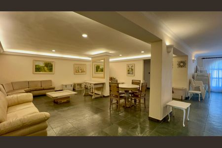 Apartamento à venda com 168m², 4 quartos e 1 vaga Apartamento à venda com 168m², 4 quartos e 1 vagaSalão de Festas